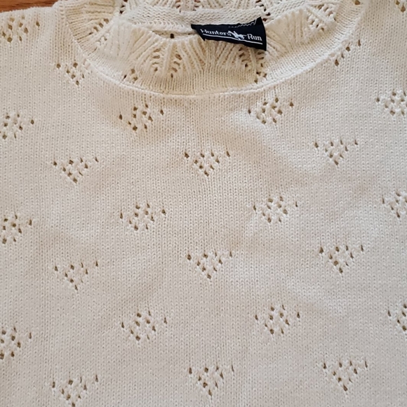 Hunters Run sweater - Picture 2 of 6